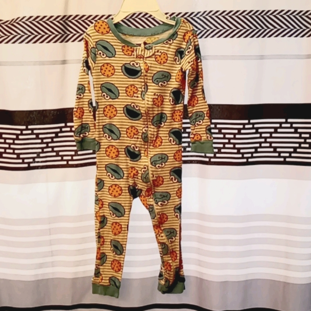 3 for $10/Cookie Monster footless pajamas